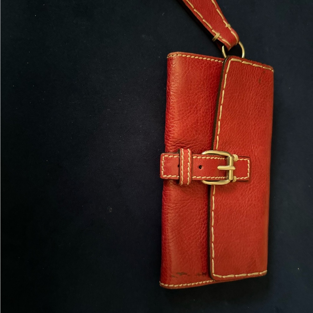 Red Authentic Chloe Wallet - Picture 2 of 12